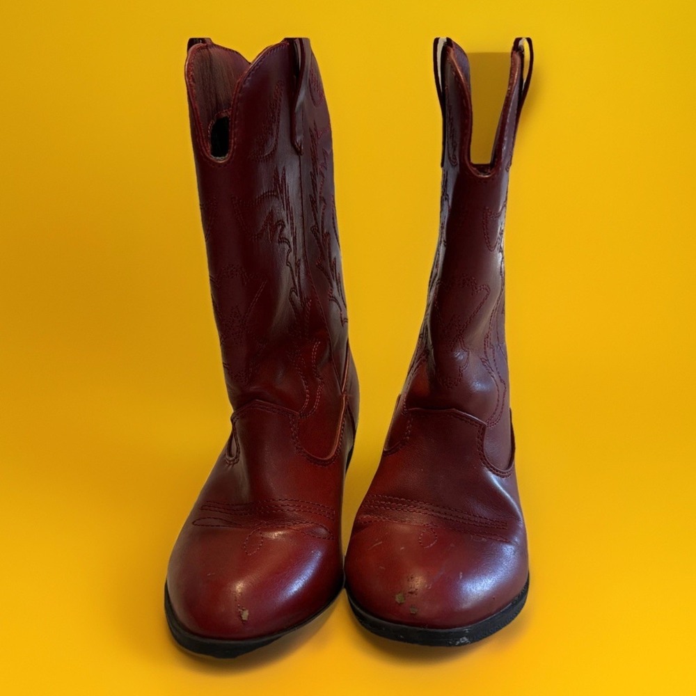 Kids Red Western Cowboy Boots with Stretch For Easy On/Off 2 See Pics For Scuffs